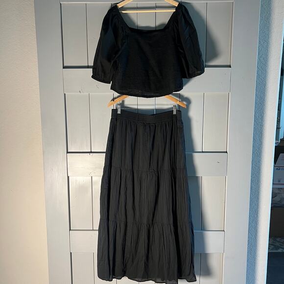 Able‎ Erna Smocked Blouse and Harper Tiered Maxi Skirt Set Black Size XL NEW - Picture 4 of 11